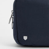Barbour Cascade Washbag In Navy