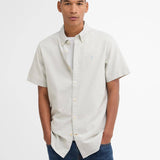 Barbour Oxtown Oxford Tailored Short-Sleeved Shirt in Sea Green