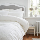 Bianca Fine Linens French Knot Jacquard 200 Thread Count Cotton Single Duvet Cover Set with Pillowcase White