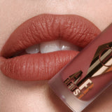 Charlotte Tilbury Airbrush Flawless Lip Blur