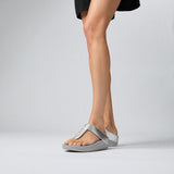 FitFlop FINO Glitterdust Metallic Toe Post Sandals In Silver