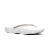 FitFlop Iqushion Flip Flops In White