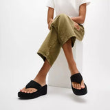FitFlop PLATFFORMS Wedge Toe-Post Sandals In All Black