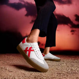 FitFlop THE DASH T-Toe Leather Trainers In Cherry Tomato
