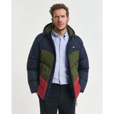 GANT Colour Blocked Active Cloud Jacket In Evening Blue