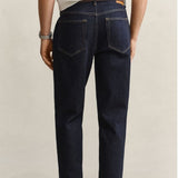 GANT Regular Clean Wash Jeans In Dark Blue