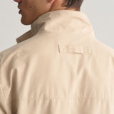 GANT Lightweight Hampshire Jacket in Dry Sand