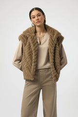 Joseph Ribkoff Fur Vest In Mink