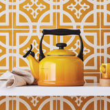 Le Creuset Traditional Kettle with Fixed Whistle 2.1L in Nectar