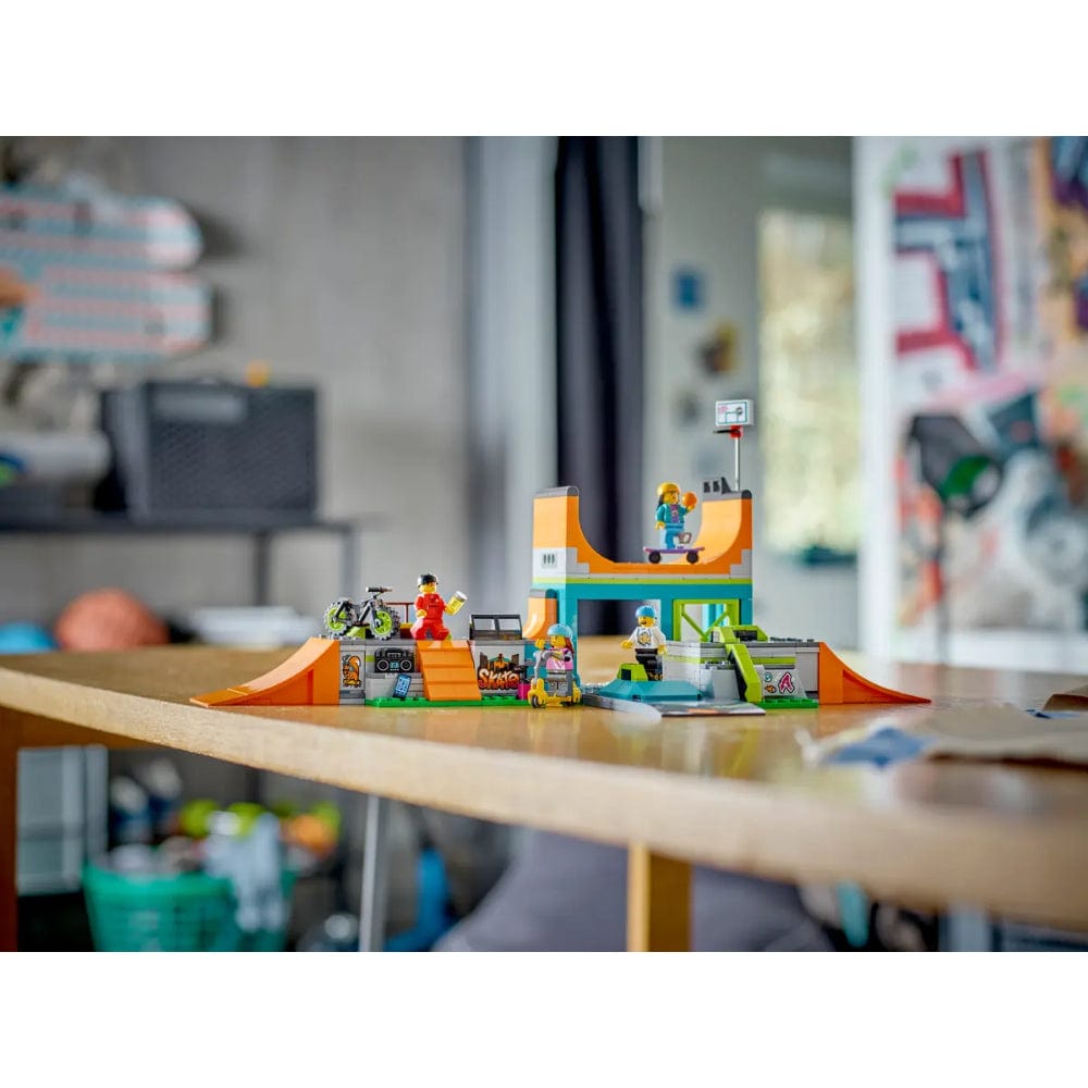 LEGO City Street Skate Park