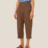 Masai Pallas Linen Trousers In Chestnut