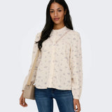 ONLY ONLLARI Shirt In Cloud Dancer