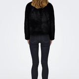 ONLY Onlnewvida Short Faux Fur Jacket in Black