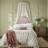 Historic Royal Palaces - Waistcoat Stripe King Size Duvet Set In Pink