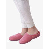 Totes Popcorn Terry Mule Slippers In Bright Pink