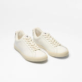VEJA Esplar Leather Pierre Wild Country In White