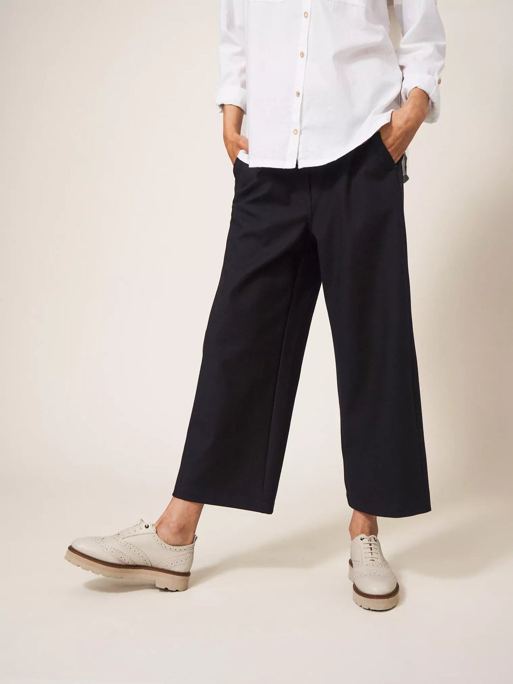 White Stuff Belle Wide Leg Cropped Trouser In Black