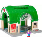 BRIO World Central Travel Station