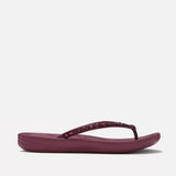 FitFlop IQUSHION Ergonomic Flip-Flops In Merlot