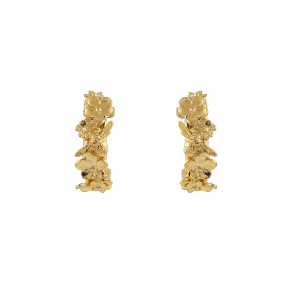 Alex Monroe Floral Huggy Hoops with Itsy Bitsy Bee in Gold