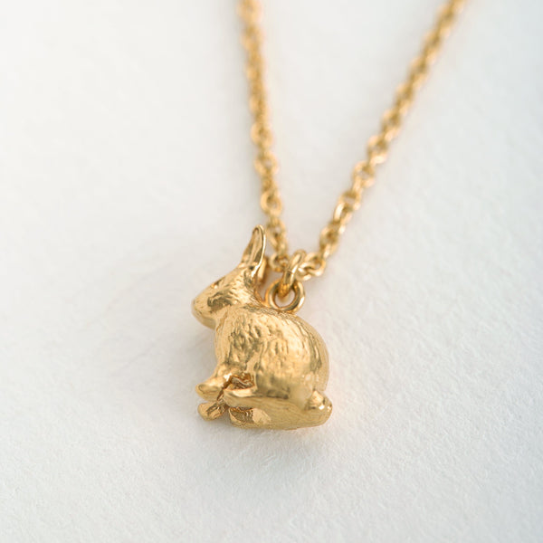 Alex Monroe Sitting Bunny Necklace in Gold