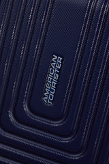 American Tourister Niteline Spinner 55 cm in Moonlight Blue
