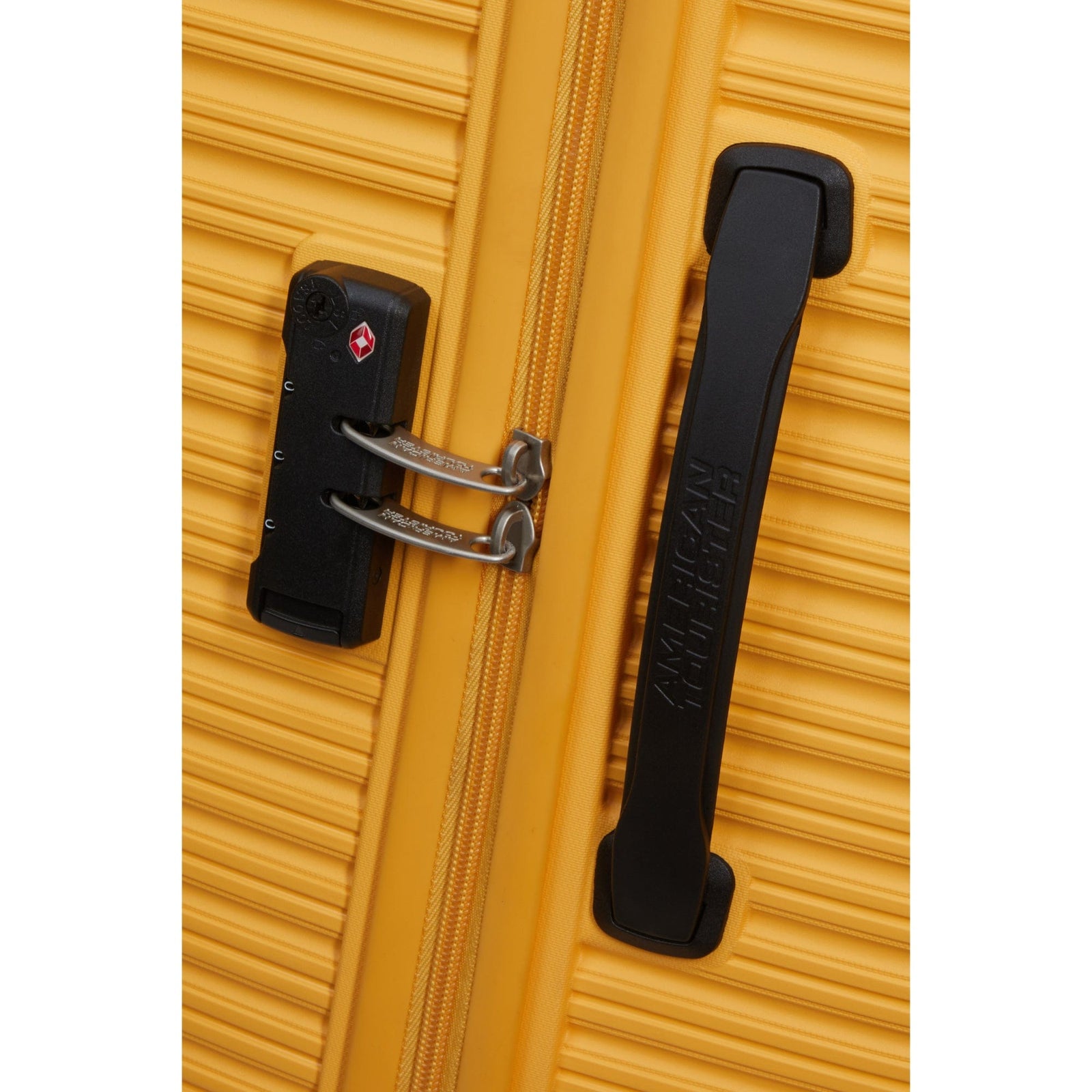 Valise Cabine American Tourister Airconic Spinner 67/24 - TSA - Couleur Jaune Citron (Lemondrop) - Neuf