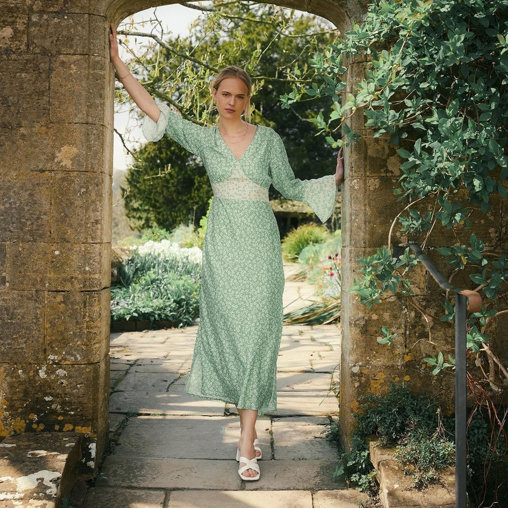 barbour green dress NWT Barbour size 12 Sandgate maxi dress in green floral 3/4 sleeve zip closure
