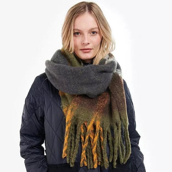 Barbour Isla Tartan Boucle Scarf Classic