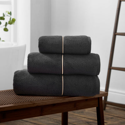 Bianca Fine Linens Zero Twist Satin Stitch Bath Towel in Black