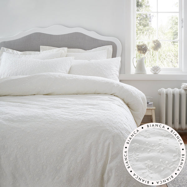 Bianca Fine Linens French Knot Jacquard 200 Thread Count Cotton Oxford Pillowcase Pair White