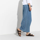 Birkenstock Arizona in Black, Narrow Fit