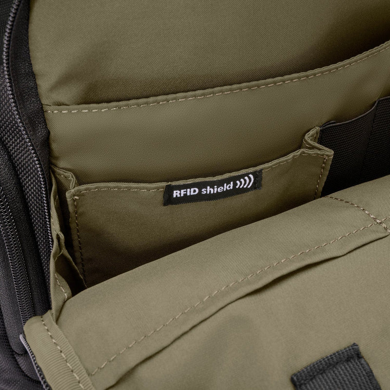 Medium deals cargo backpack