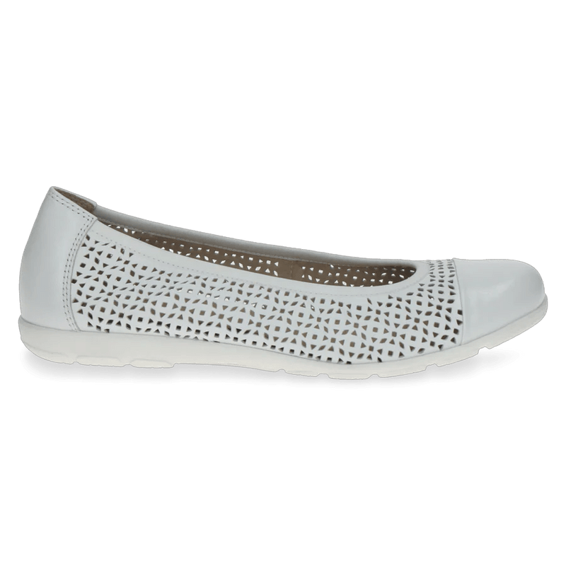 Caprice 2025 flat shoes