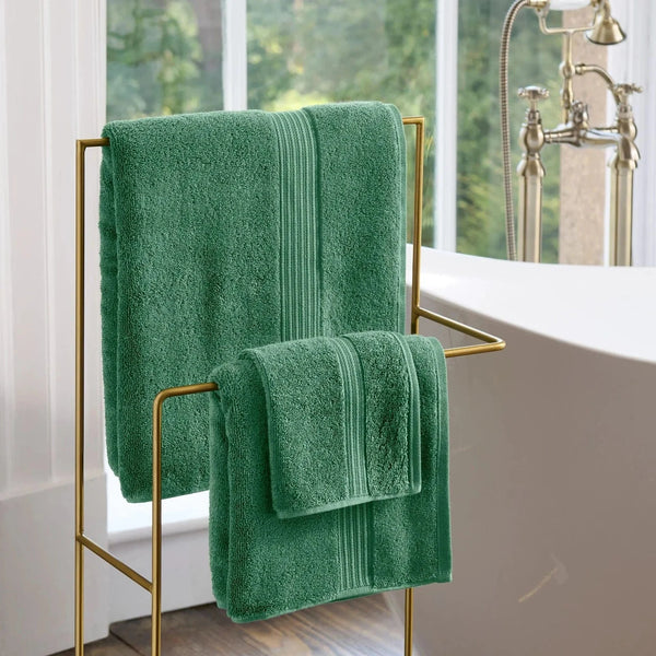 Christy Supreme Hygro Towel in Spruce