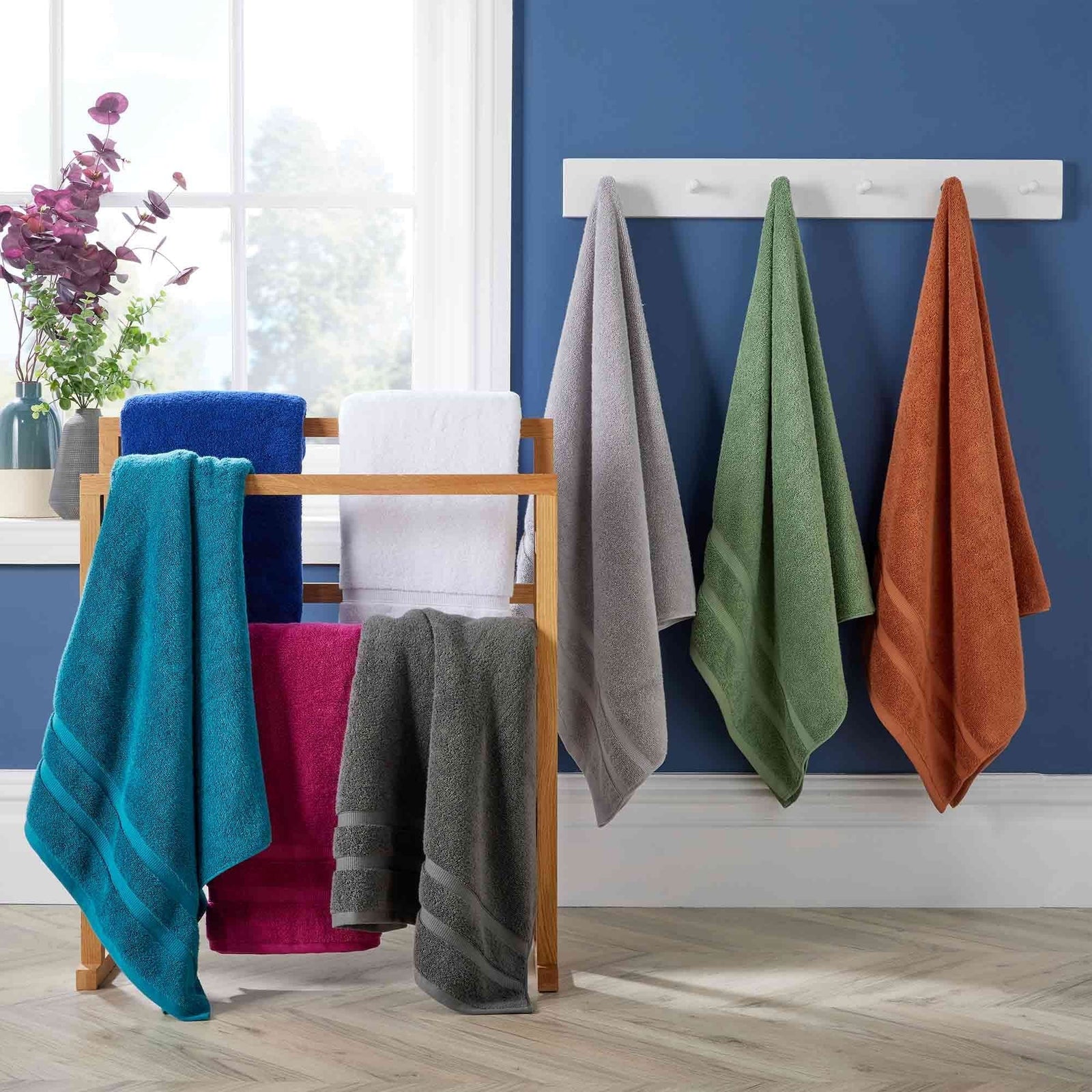 Christy Signum Hand Towel 50cm x 90cm in Jade