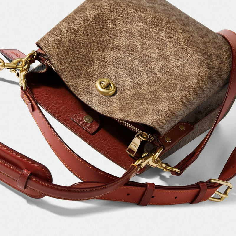 Coach signature online bucket bag