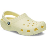 Crocs Classic Clog In Yellow Light