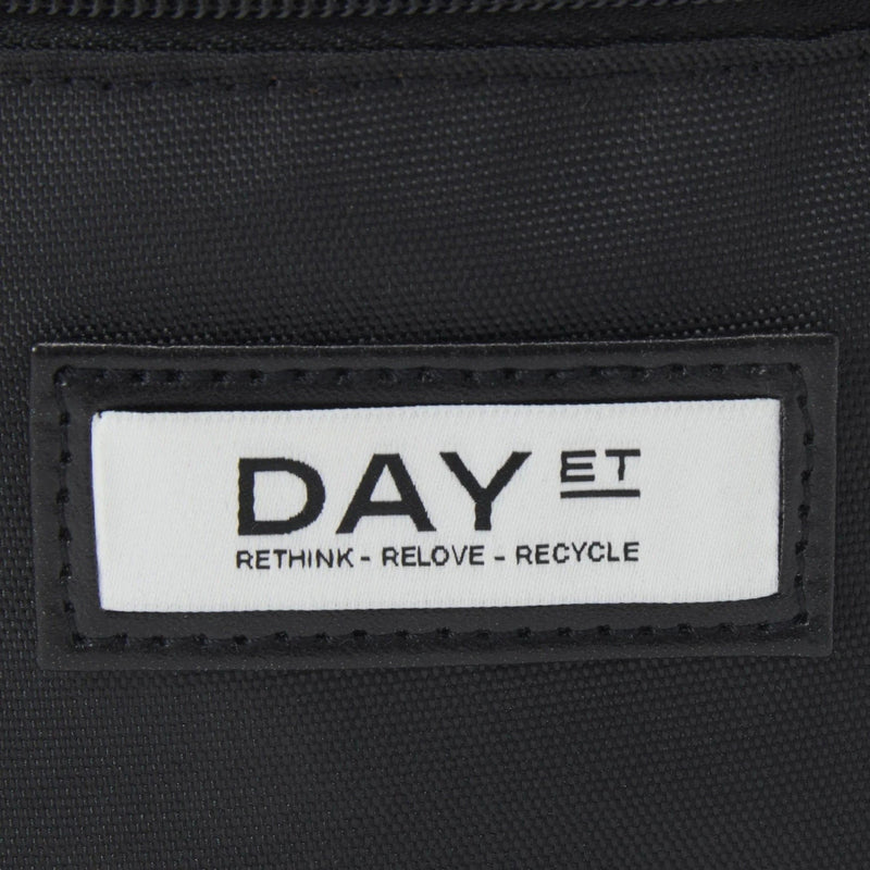 Day et gweneth bum 2025 bag