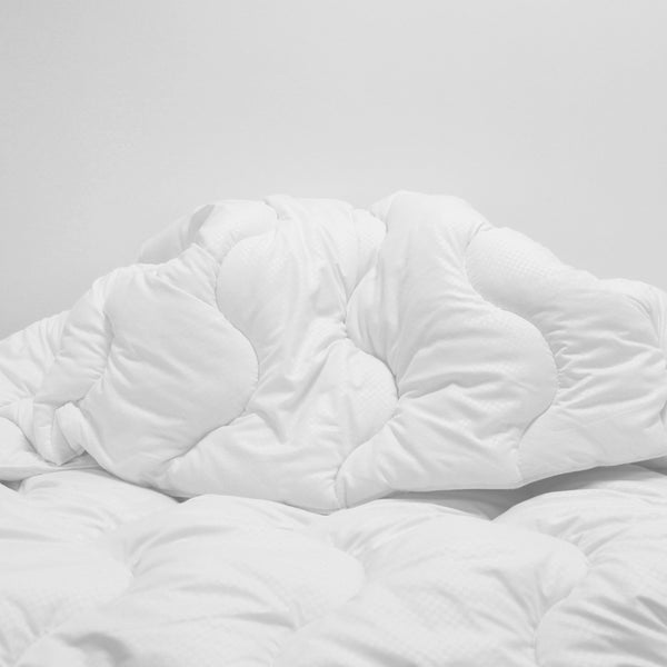 Dreamworld Embossed Check Luxury Duvet 10.5 And 13.5 Tog