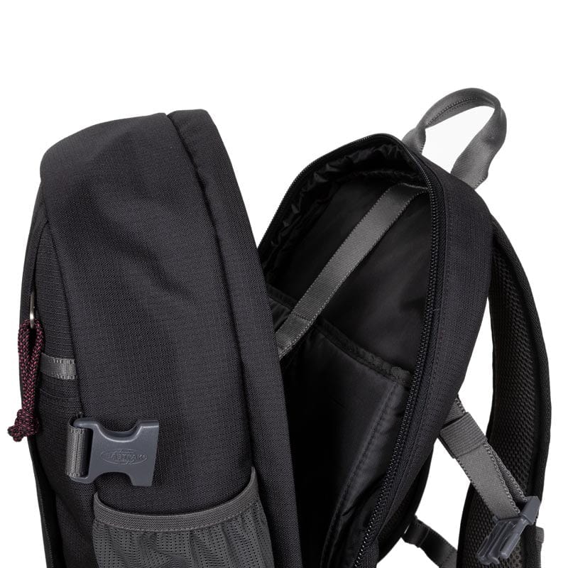 Eastpak Out Safepack Out Black