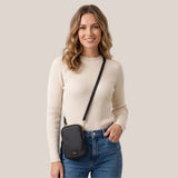 Elie Beaumont Phone Bag In Black