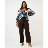 Estelle Arabica Straight Leg Pant in Black
