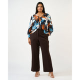 Estelle Arabica Straight Leg Pant in Black