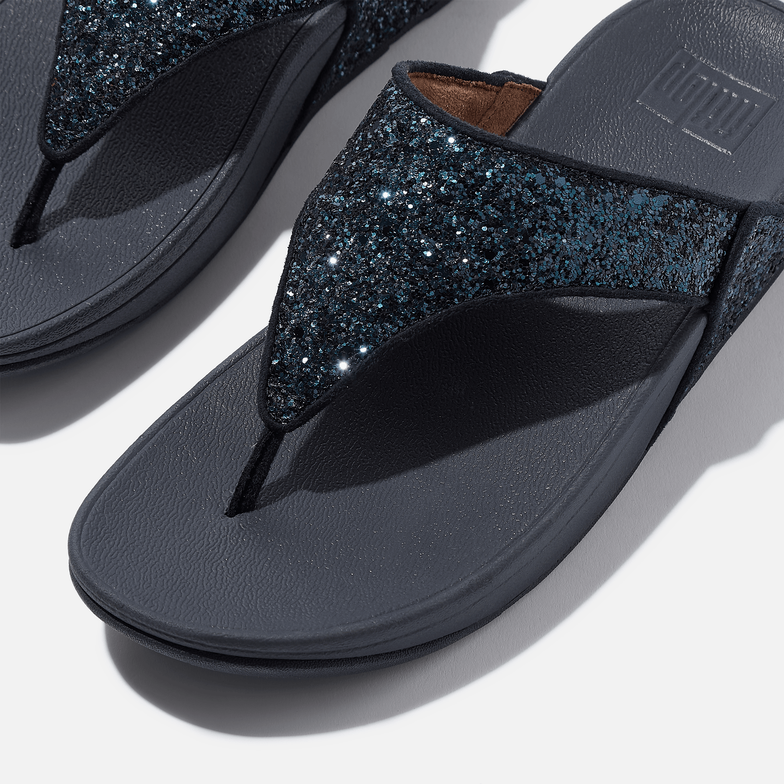 FitFlop Lulu Glitter Toe-Post Sandals in Midnight Navy