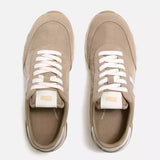 FitFlop RETRO-Q FF Fabric/Suede Trainers In Cappuccino