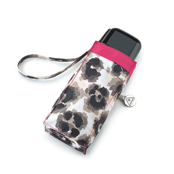 Fulton Tiny 2 Leopard Border Umbrella