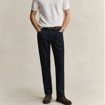 GANT Regular Clean Wash Jeans In Dark Blue
