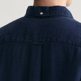 GANT Regular Fit Garment-Dyed Linen Short Sleeve Shirt in Marine