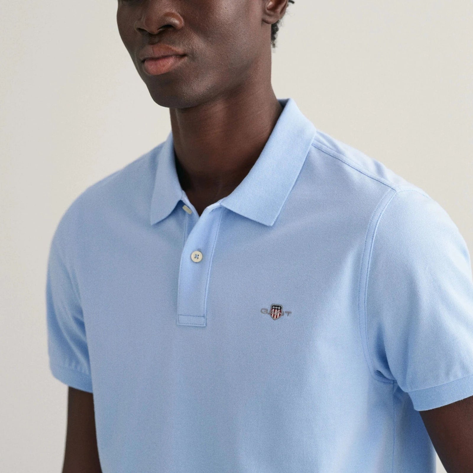 Gant Regular Fit Shield Piqué Polo Shirt in Capri Blue